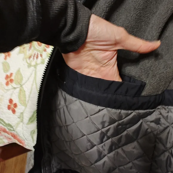 Lands' End Jacket - Black & Gray - Picture 11 of 14